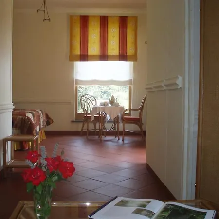 Il Giardino Di Flora Casa de hóspedes Buti